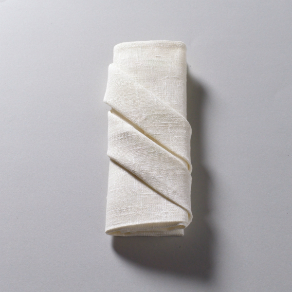 pliage des serviettes de table en tissu
