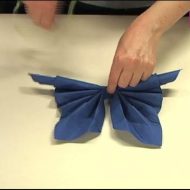Pliage serviette papier facile papillon